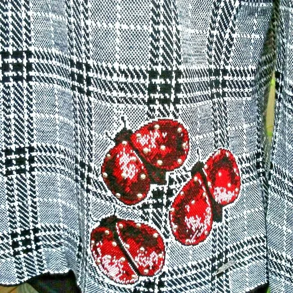 St. John Sport Plaid Sweater Large L Gray Knit Ladybug Detail Dog Show Top - Picture 2 of 6